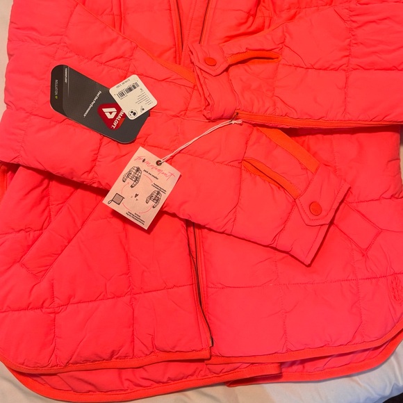 Pippa Packable Puffer Jacket Free People - size small Neon Coral/Hot Watermelon - Picture 6 of 6